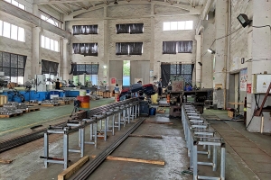 折彎?rùn)C(jī)夾模板安全使用規(guī)則